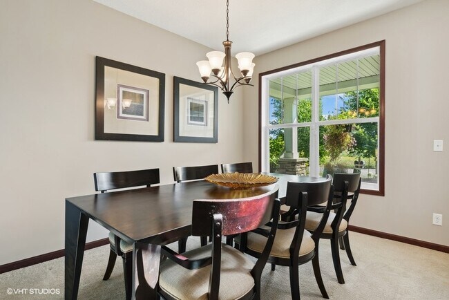 Building Photo - 4505 Yellowstone Ln N