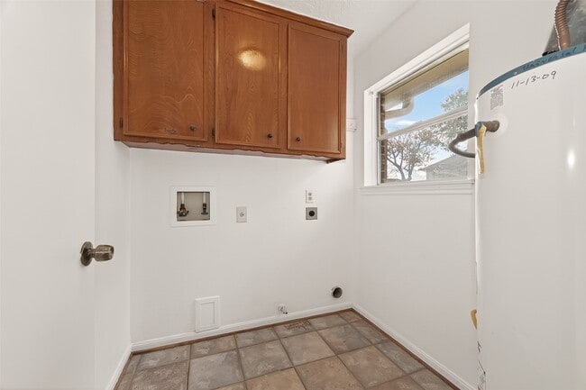 Building Photo - 13335 Trompilla Ln