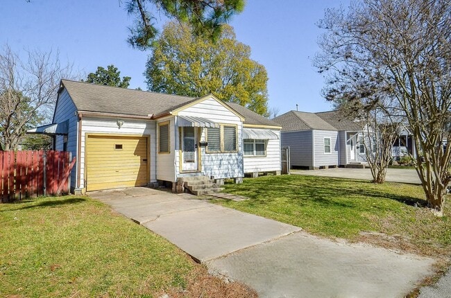 Building Photo - 7707 Scanlock St