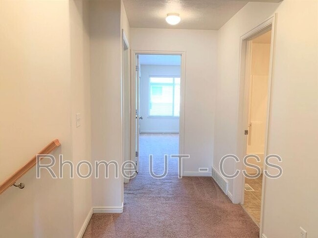 Building Photo - 888 S Ibis Xing