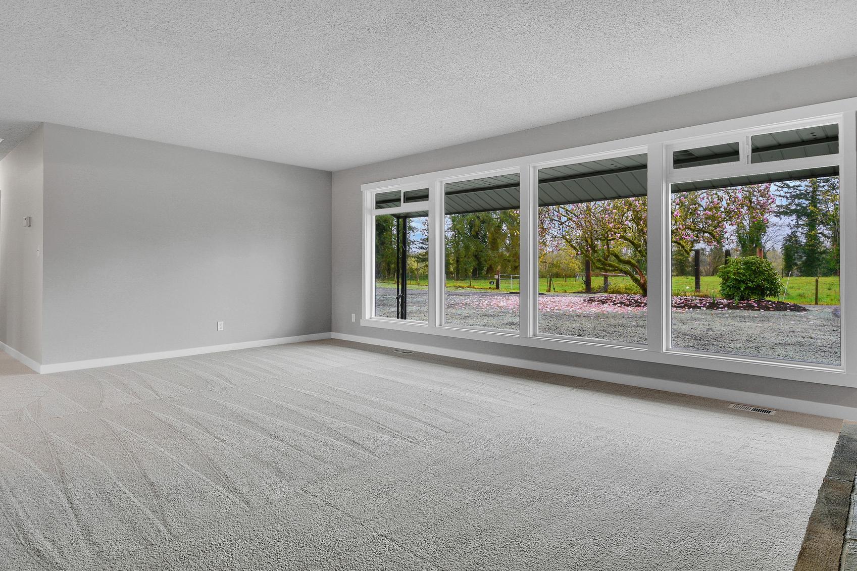 Living Room - 34505 US 2