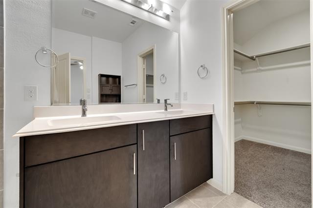 Building Photo - 755 Revere Ln