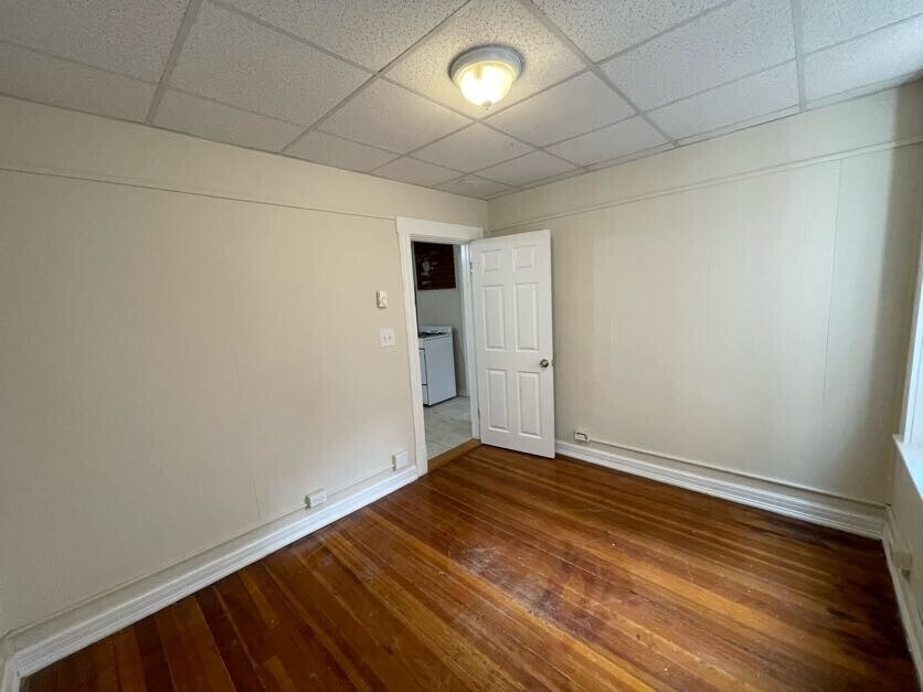Building Photo - 62 N Margin St