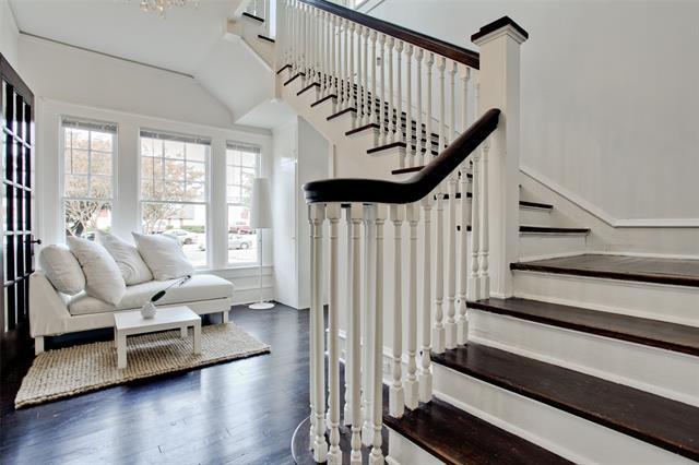 Building Photo - 4902 Junius St