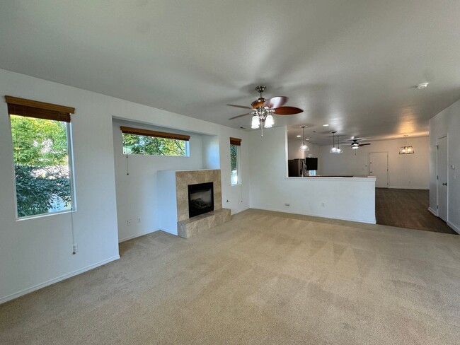 Building Photo - Open Concept 2 Story Home - Lacey