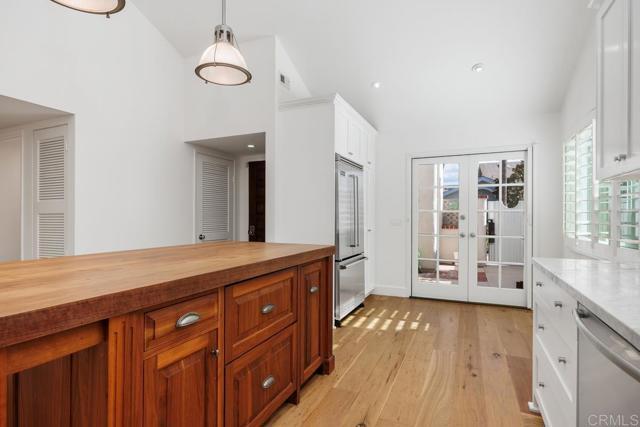 Building Photo - 4058 Avenida Brisa