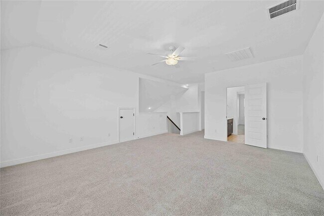 Building Photo - 1001 Otello Wy