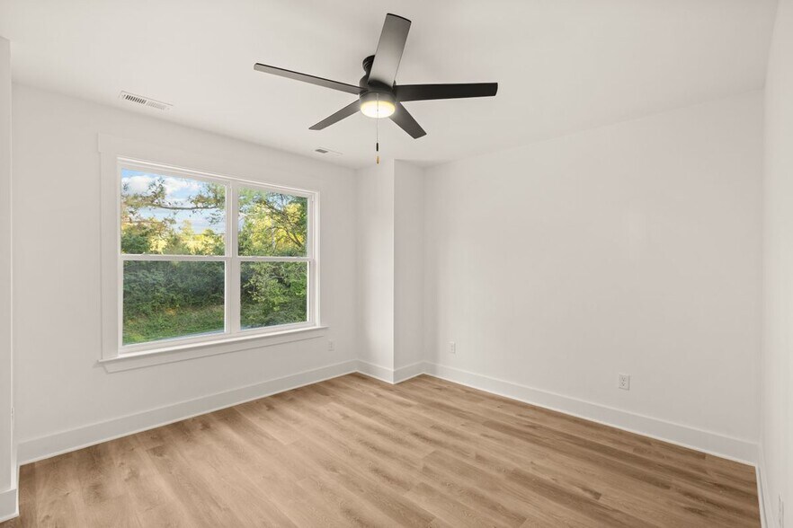 Building Photo - 780 Marble Top Rd