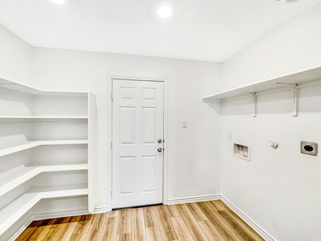 Building Photo - 3319 Taurus Sky