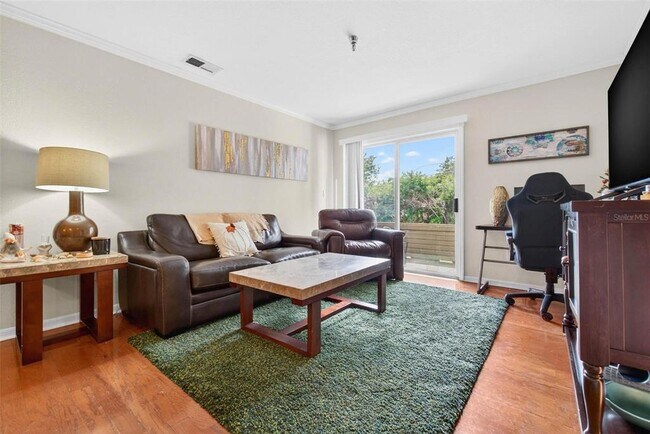 Building Photo - 10263 Gandy Blvd N