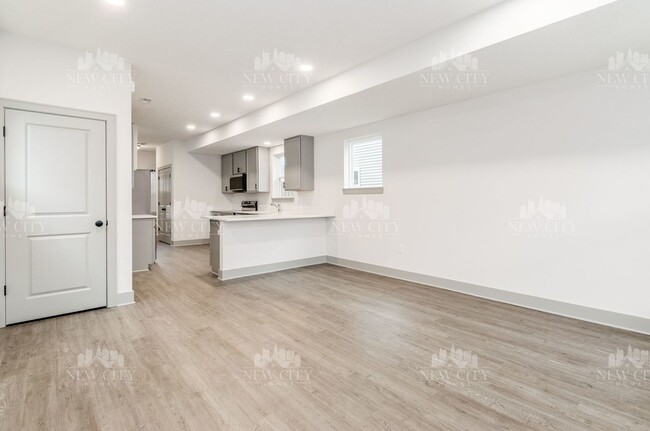 Building Photo - BRAND NEW! 2 Bedroom 2 1/2 Bathroom Newly ...