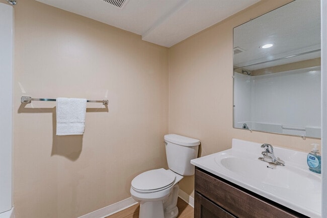 Building Photo - 11321 Hessler Rd