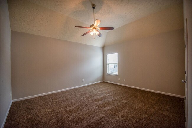 Building Photo - Fantastic Home Available for Rent Today!