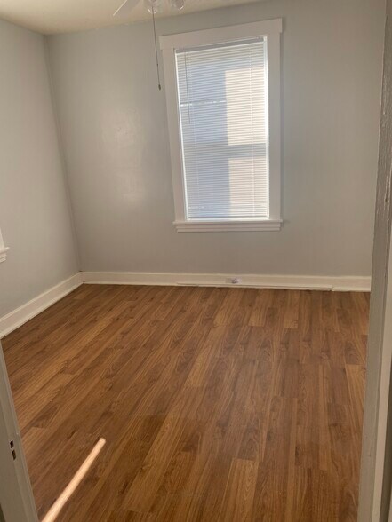 Building Photo - 5334 N Kingshighway Blvd