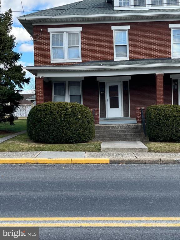 Building Photo - 88 S Main St