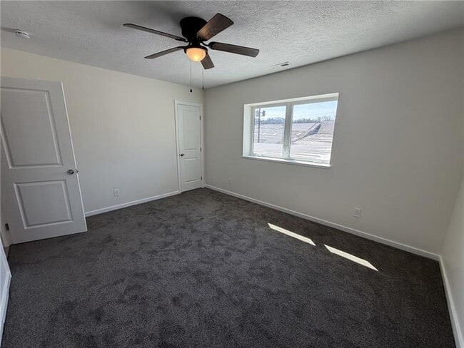 Building Photo - 775 Freeport Rd