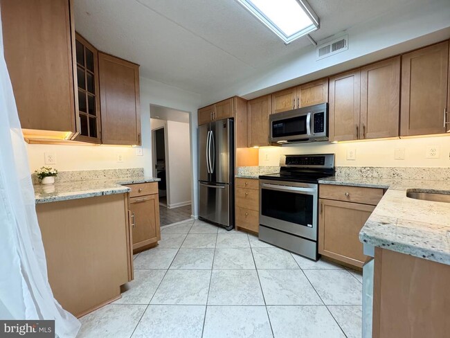 Building Photo - 11739 Ledura Ct