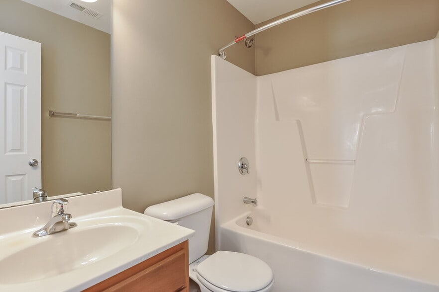 Building Photo - 3408 Mogollon Ct