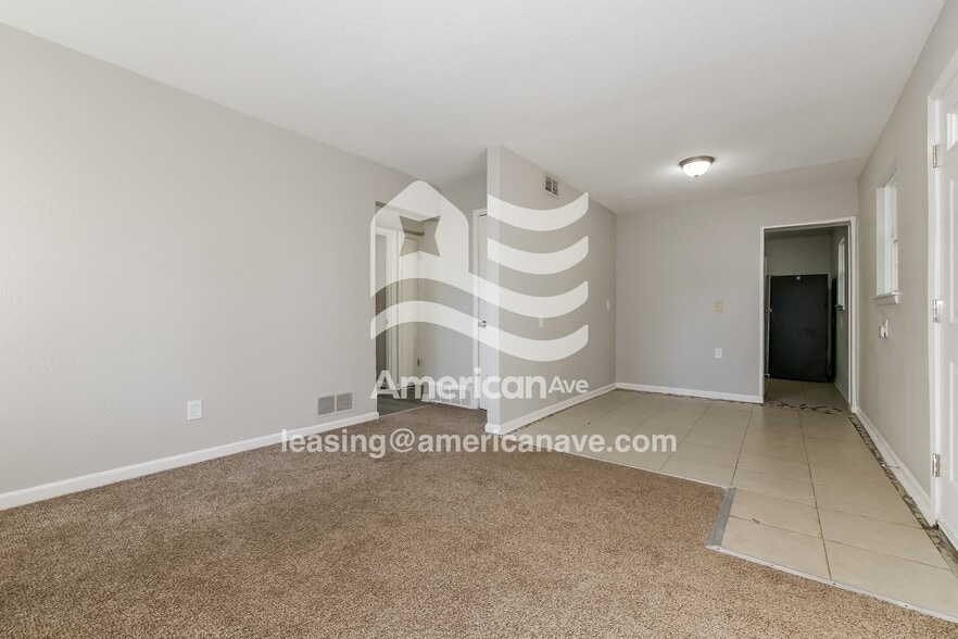 Building Photo - 6113 E 153 St