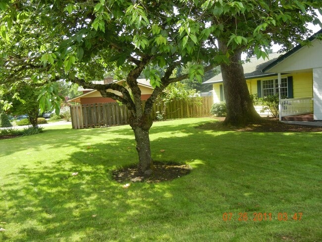 Building Photo - Great 3 Bedroom Ranch in Vancouver!