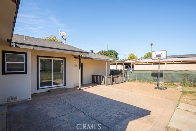 Building Photo - 1548 S Citrus Ave