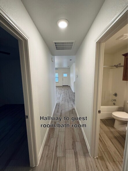 Building Photo - 350 Arnold Dr