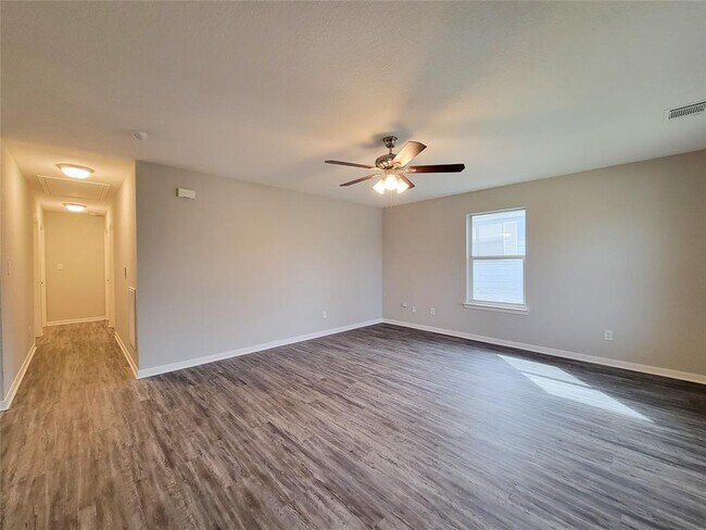 Building Photo - 617 Avenue I