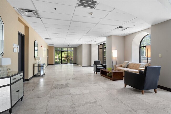 Building Photo - 50 Longwood Ave