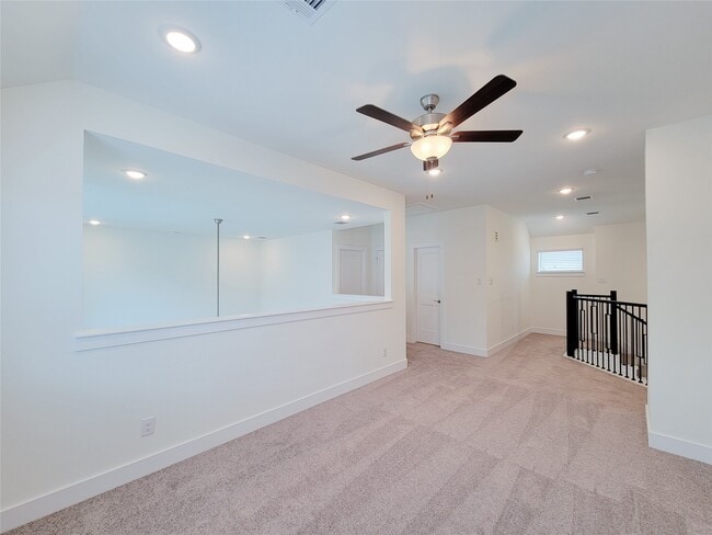 Building Photo - 30943 Star Gazer Rd