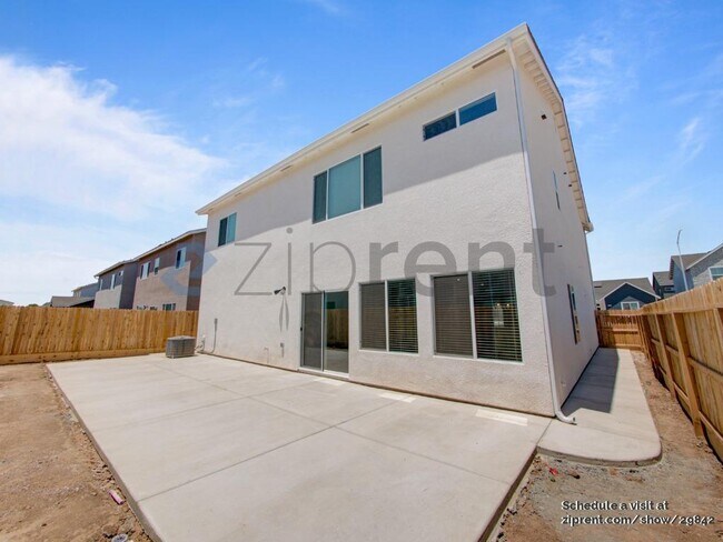 Building Photo - 7225 E Amherst Ave