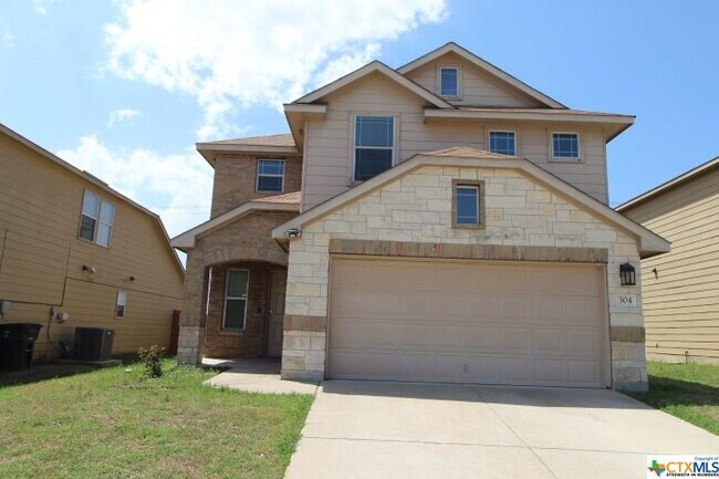 Building Photo - 304 W Gemini Ln