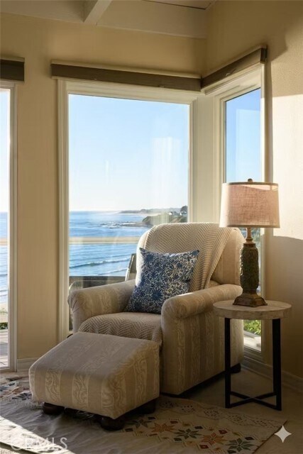 Building Photo - 883 Katella St