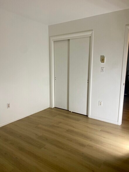 Building Photo - 848 N 16th St