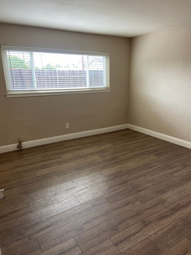Building Photo - 7820 Sayonara Dr