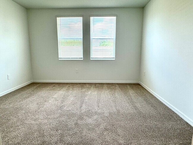 Building Photo - Brand new, energy-efficient 4 Bedroom Home...