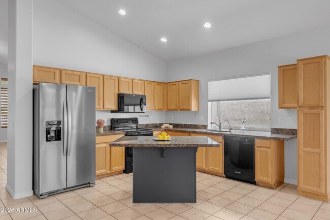 Building Photo - 13867 E Paradise Ln