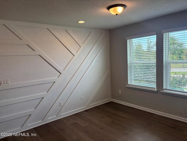 Building Photo - 11106 Minnetta Ct