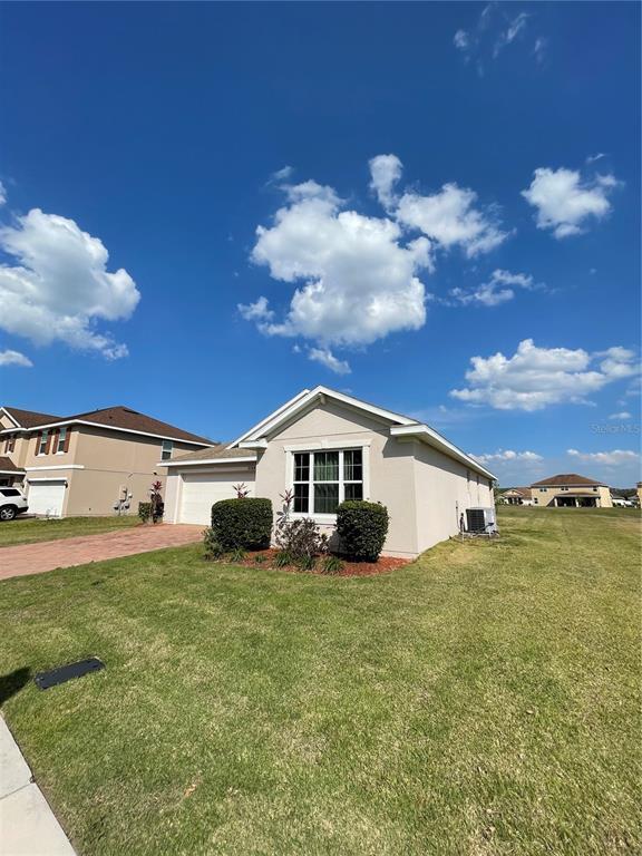 Building Photo - 2269 Waukegan Dr