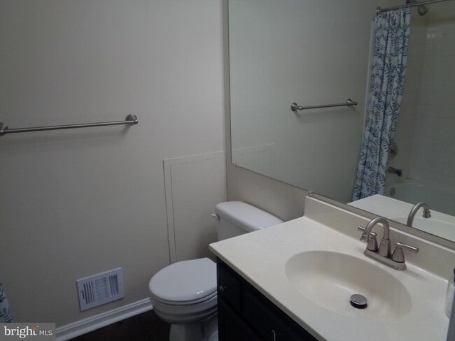 Building Photo - 1834 Bramble Brook Ln