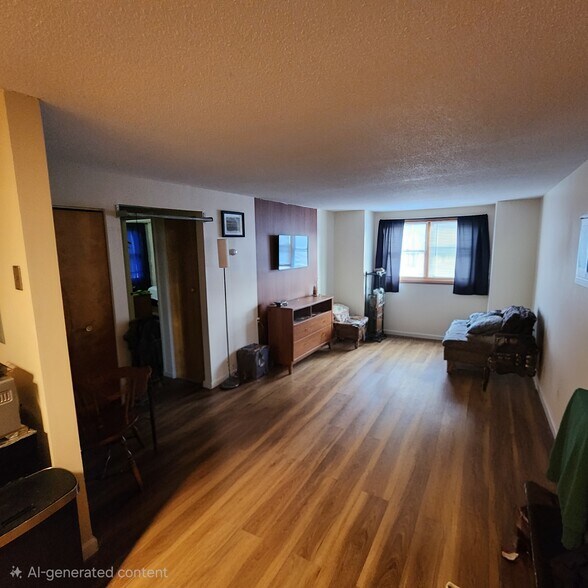 Building Photo - 37 Alice Dr