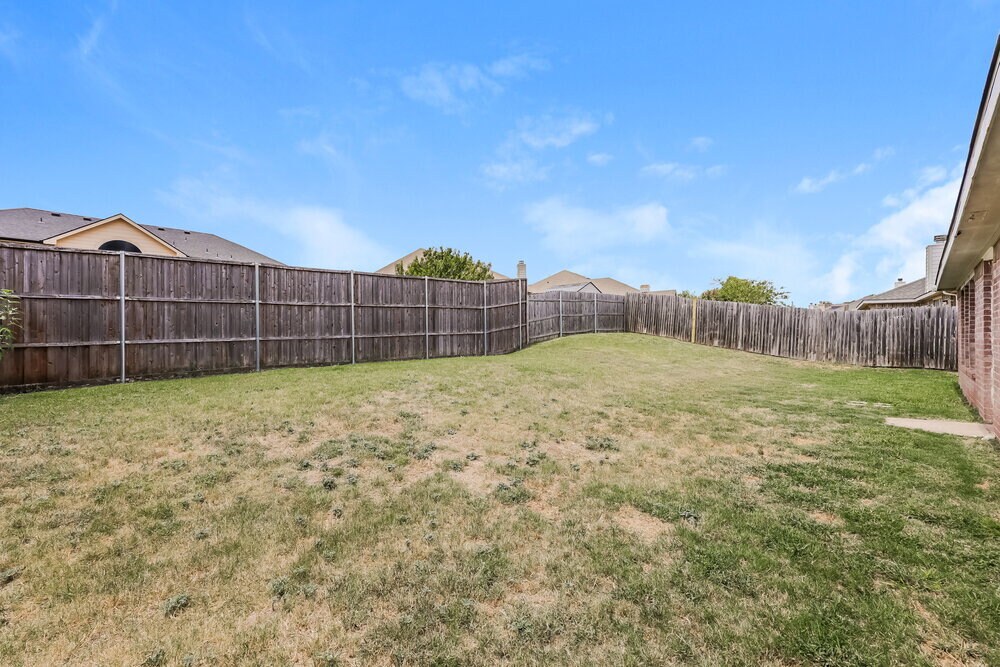 Building Photo - 1082 Magnolia Ln