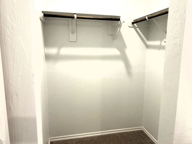 Building Photo - 3231 NW 147th Ter