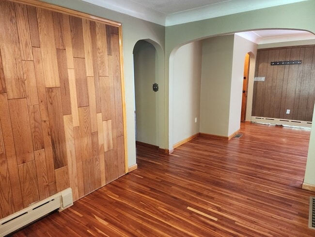 Building Photo - 7522 Utegg Rd