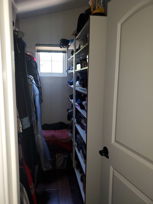 Building Photo - Elegant Coronado Village Home