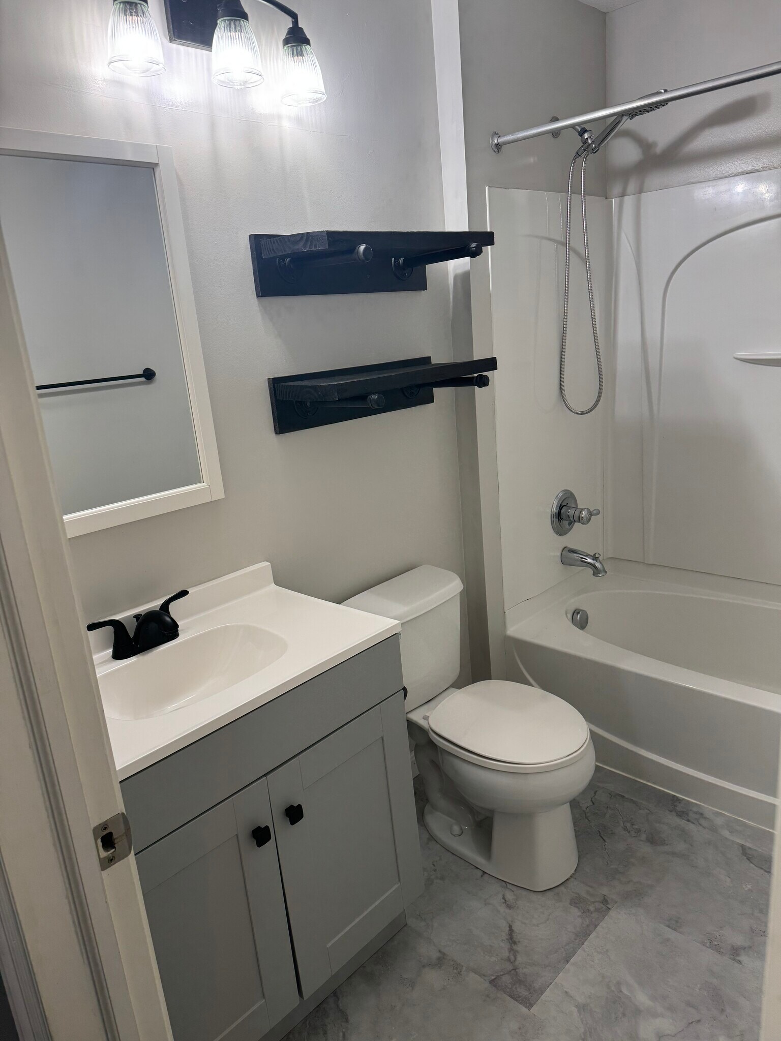 Guest bathroom - 5983 Boulder Vw