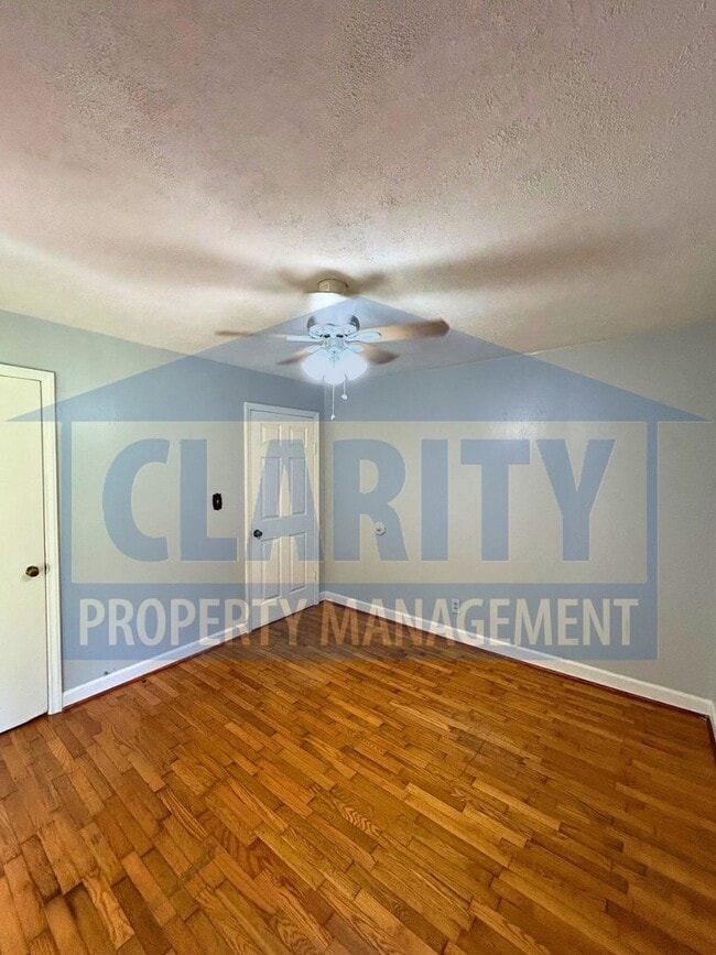 Building Photo - Beautiful 3-Bedroom, 1-Bath Home!