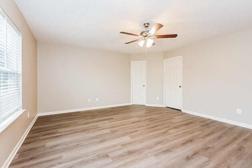 Building Photo - 1146 Brookstone Rd