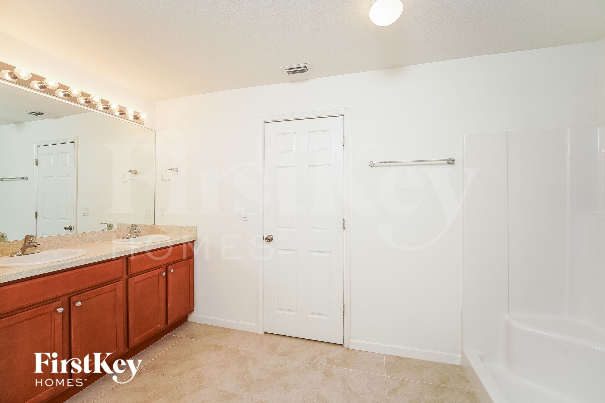 Building Photo - 1481 SW Kamchatka Ave