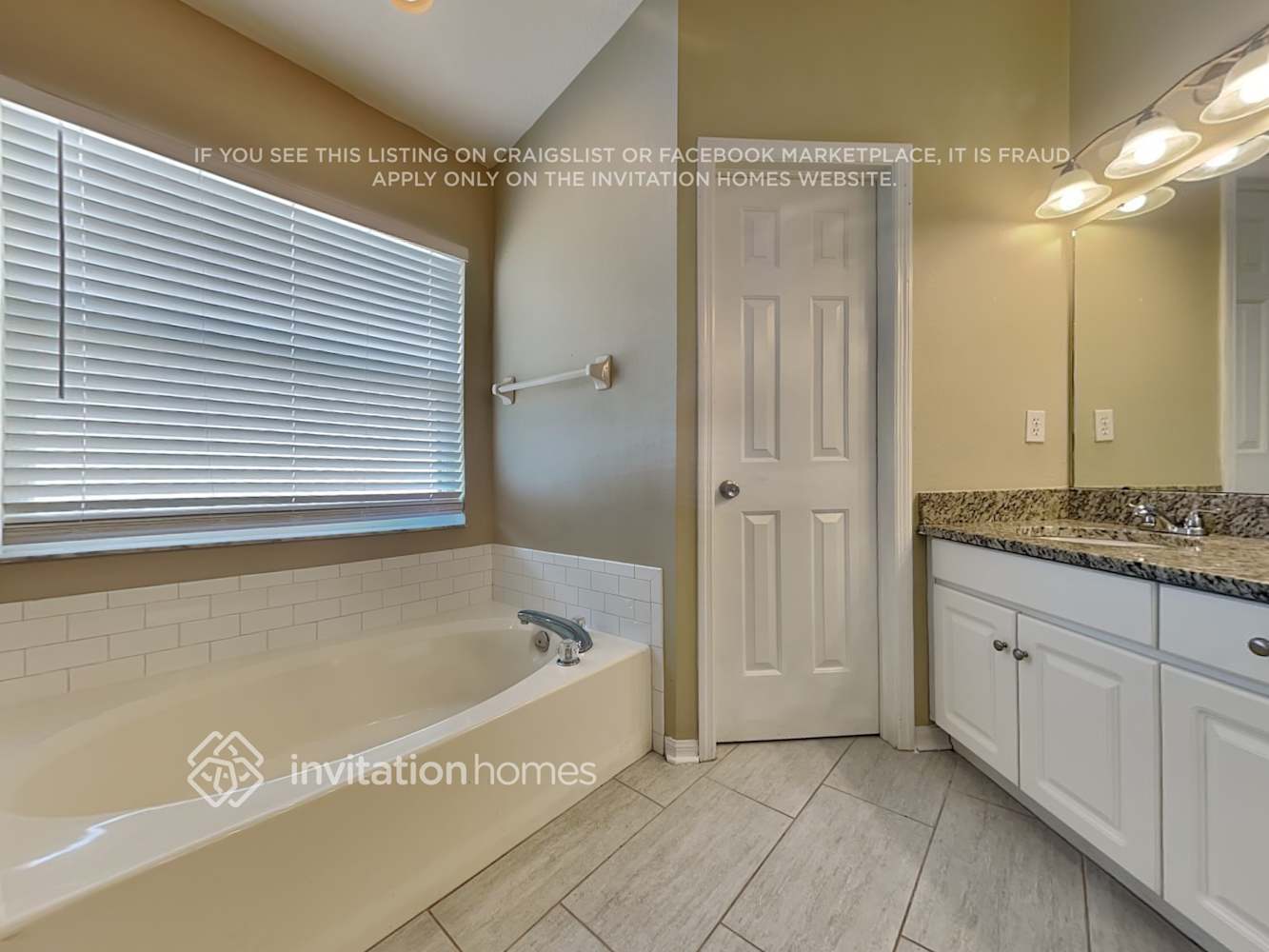 Building Photo - 4625 Daventry Pl