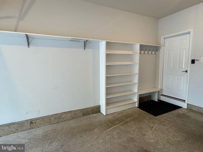 Building Photo - 4812 Dane Ridge Cir